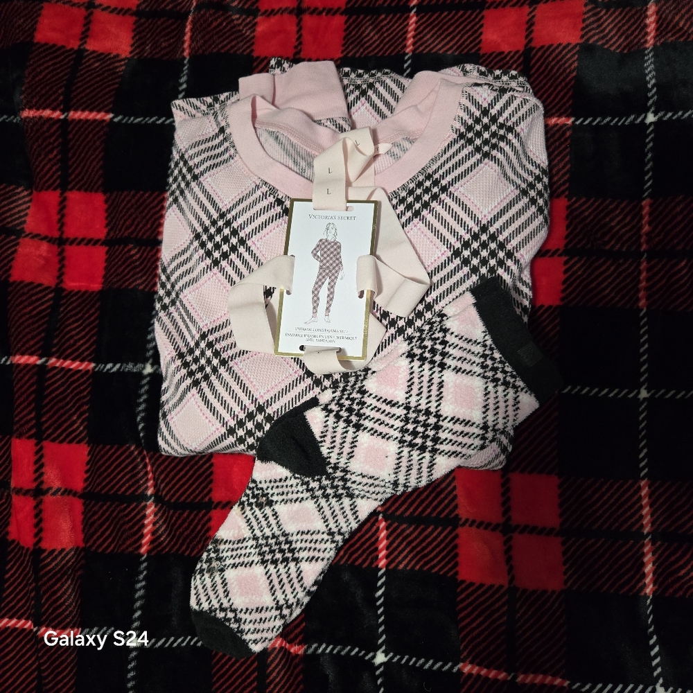 Victoria's Secret Pajama Set
